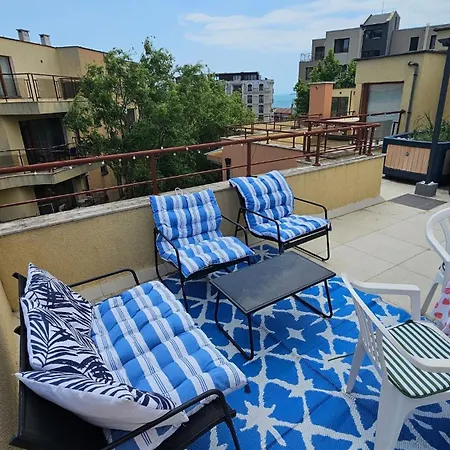 таунхаус с шикарной террасой * Sveti Vlas