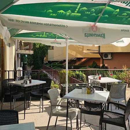 таунхаус с шикарной террасой Apartment *