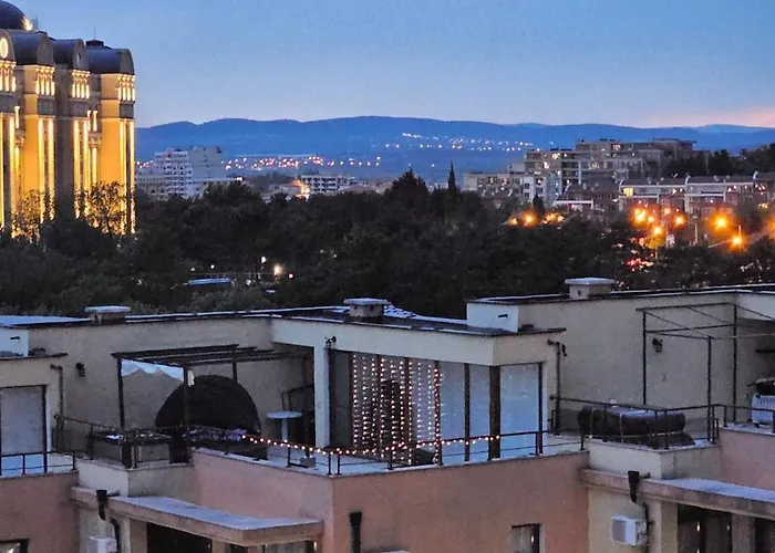 Апартамент таунхаус с шикарной террасой *