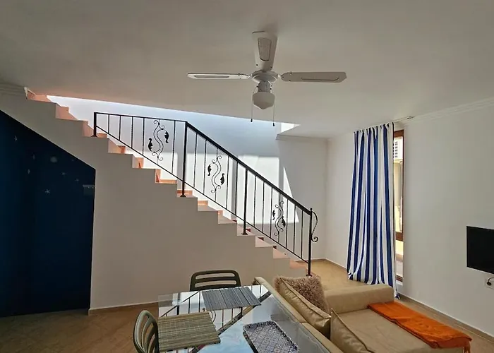 таунхаус с шикарной террасой *