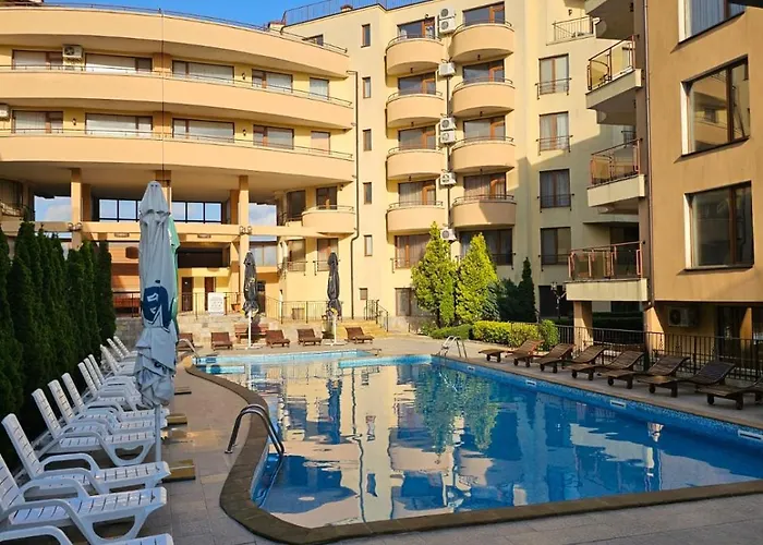 таунхаус с шикарной террасой Свети Влас