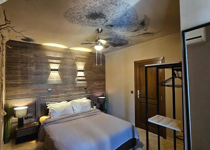 Апартамент таунхаус с шикарной террасой *